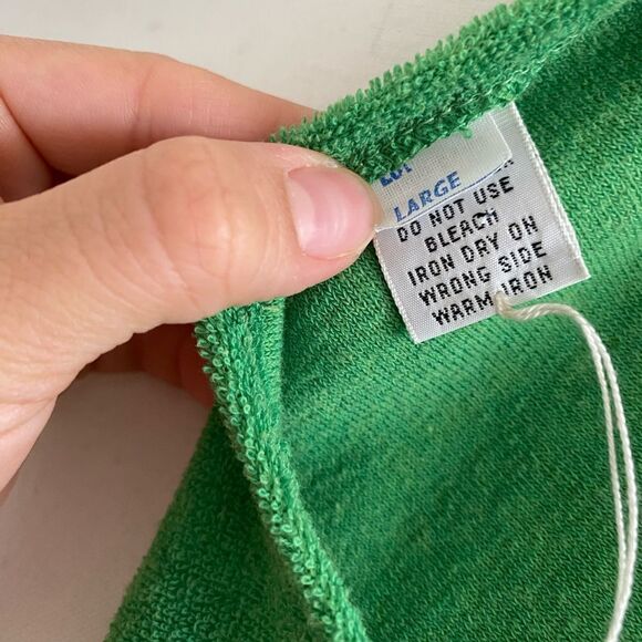 Dead stock 1970s Bright Green Cropped Terry Cloth Top - Picture 7 of 7